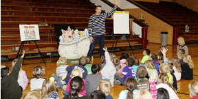 Ten Pigs: An Epic Bath Adventure Trunk Show presented at Fulda Elementary School