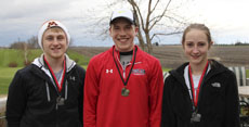 Fulda Raider Girls win golf triangular over SWC/Edgerton and Adrian