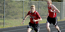 Fulda tracksters run at Panther Invitational