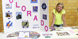 Fulda Elementary fourth grade class share State Displays