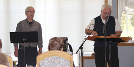 Sutter Brothers entertain with stories and music